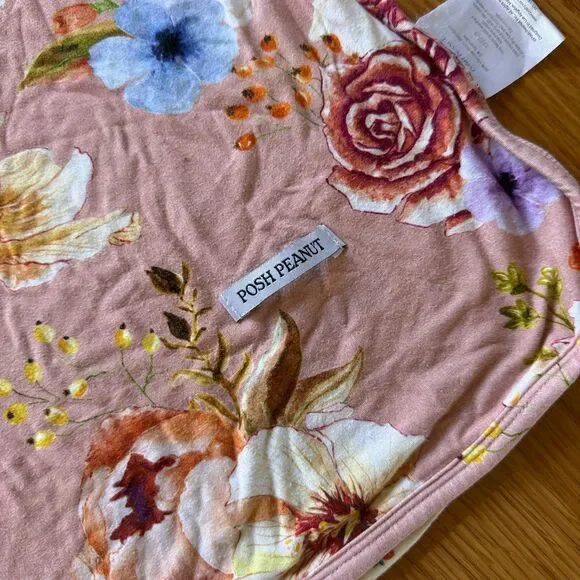 Posh Peanut Floral Blanket - Picture 2 of 5